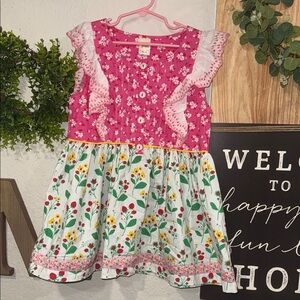 Wildflower floral  Pink and White Kids size 12 top